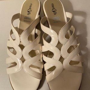 White Sandals New by Easy 5th 9 Medium